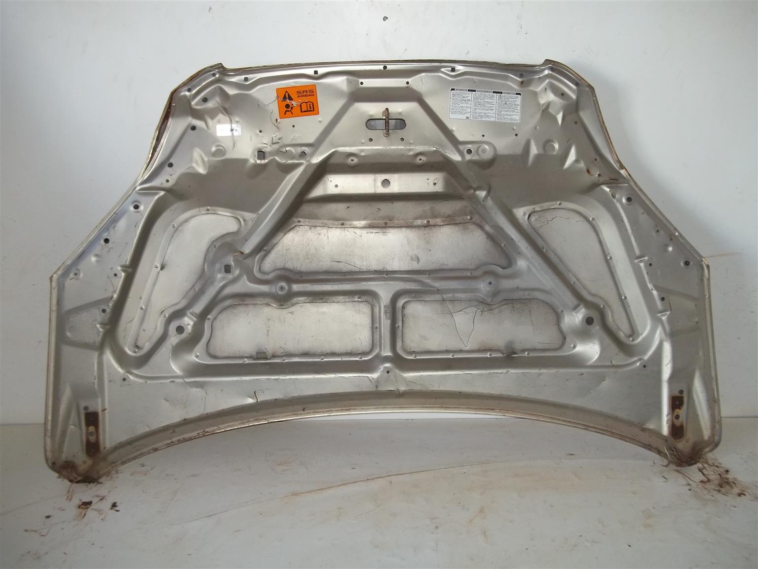 Honda CR-V '07-'09 bonnet - Private Seller Honda CR-V '07-'09 bonnet - Private Seller