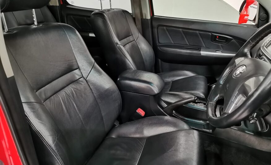 2015 Toyota Hilux 3.0D 4D double cab Raider Legend 45 auto