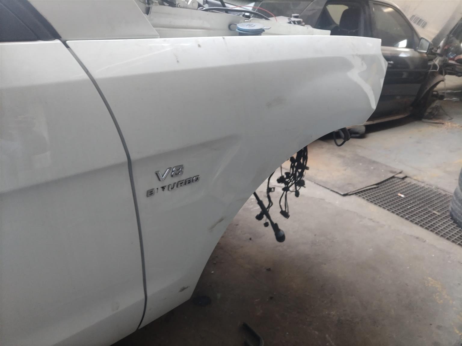 Mercedes Benz ML63 AMG W166 fender for sale used - Private Seller