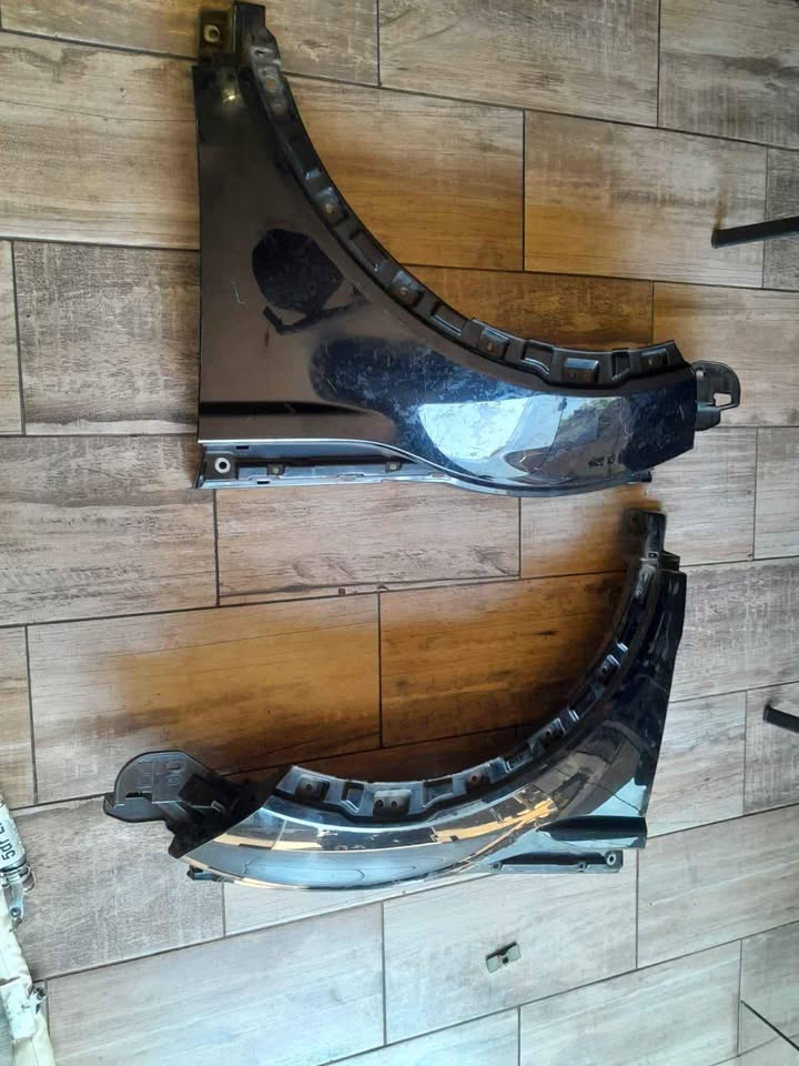 Range Rover Evoque Fenders - Private Seller