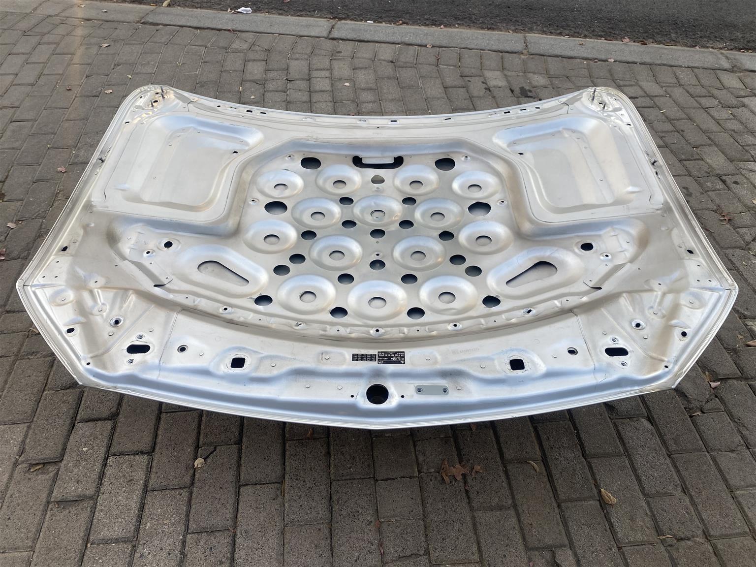 2017 MERCEDES BENZ C-CLASS W205 ALUMINIUM BONNET FOR SALE.IN EXCELLENT CONDITION - Private Seller