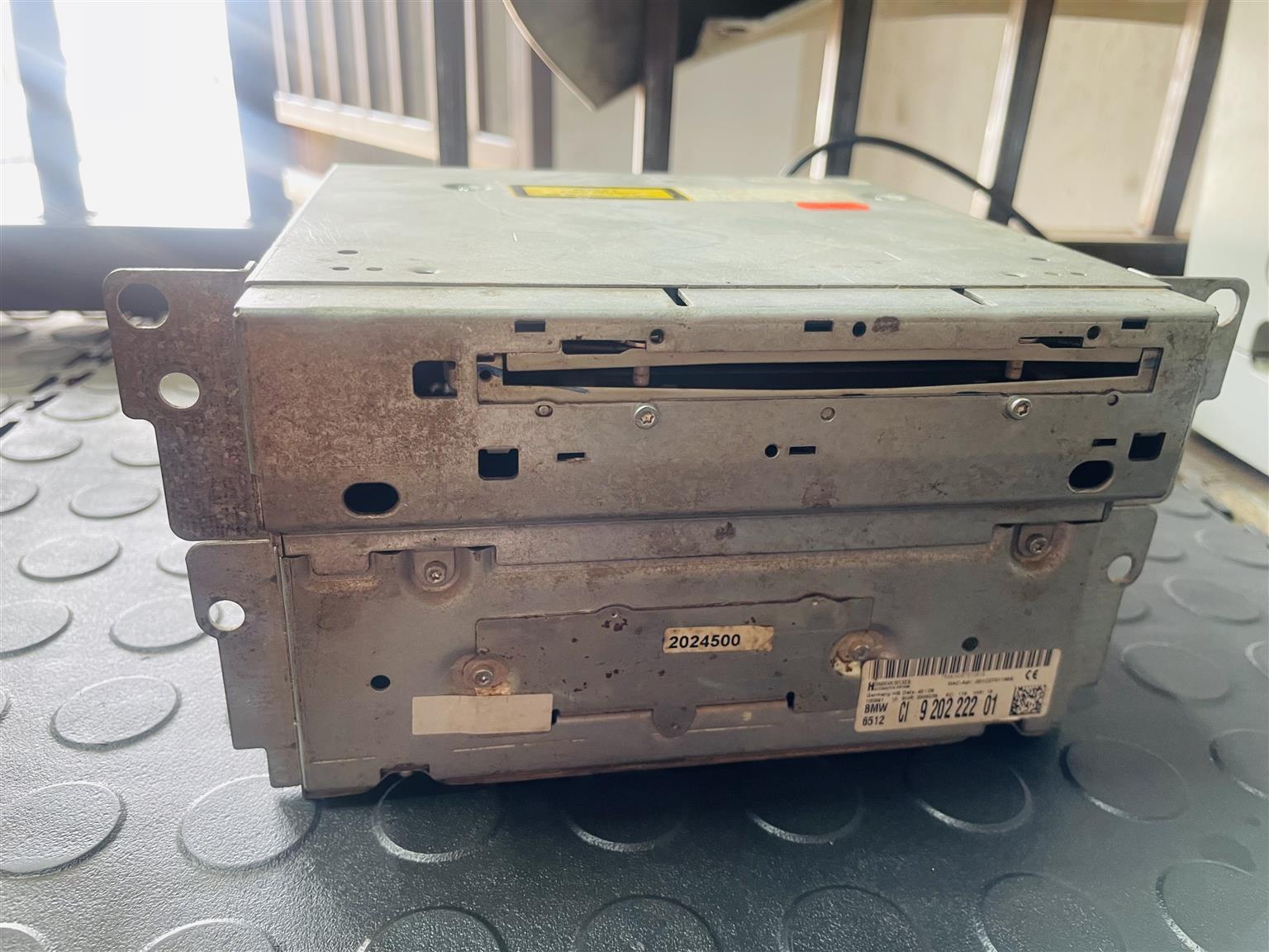 BMW (7 Series) CD Player - Private Seller