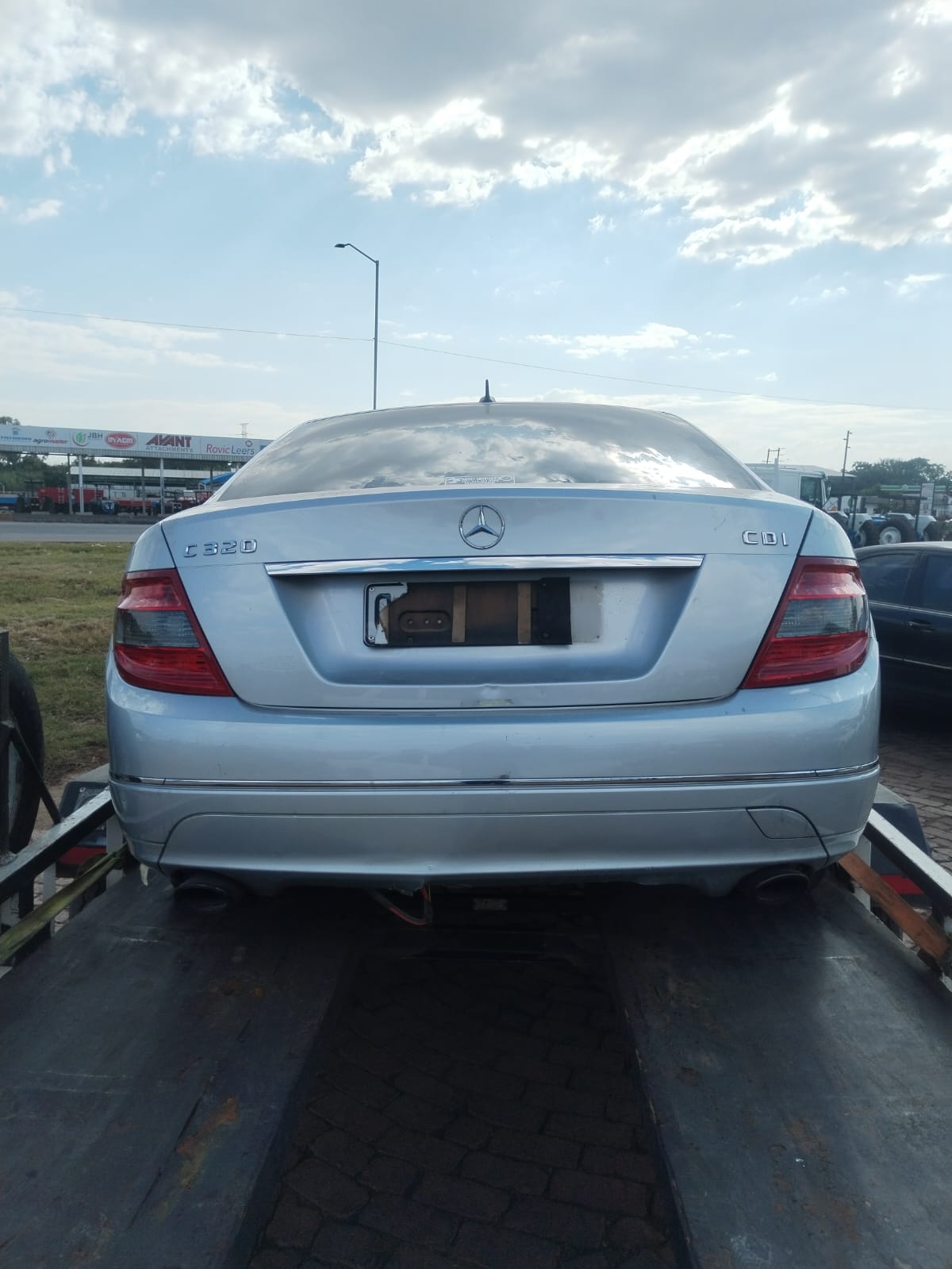 W204 c320 cdi stripping for spares - Private Seller W204 c320 cdi stripping for spares - Private Seller