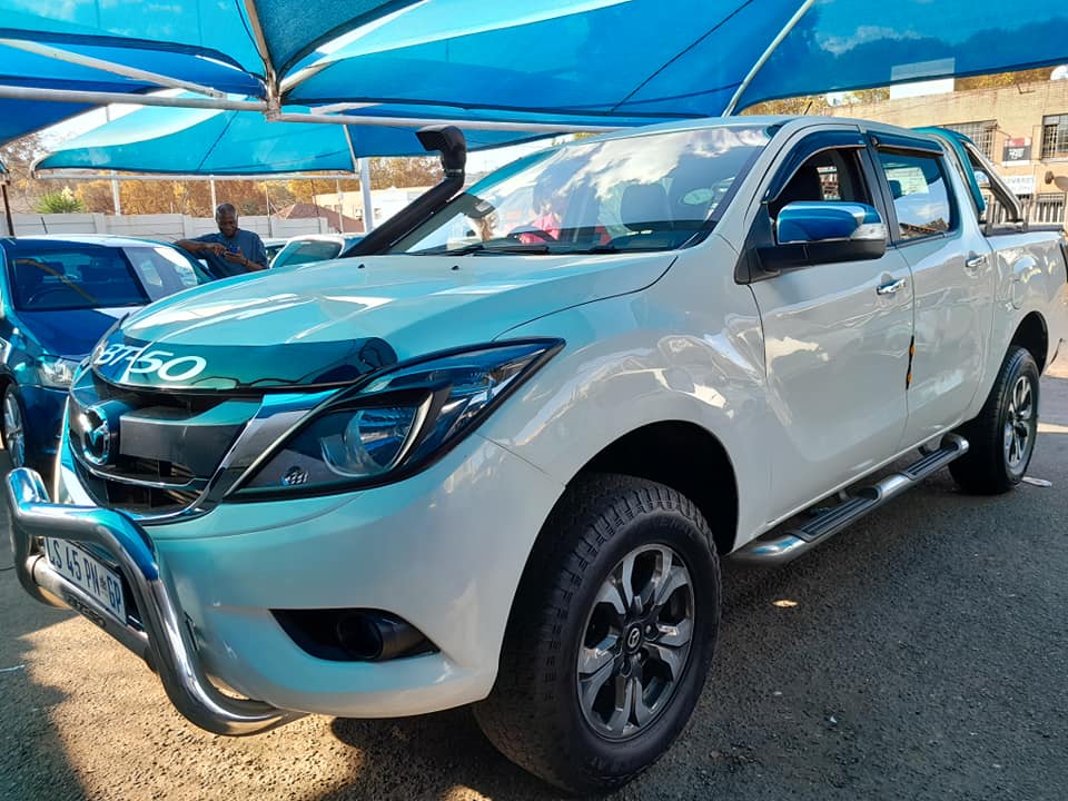 2019 MAZDA BT50 3.2 4X4 DOUBLE CAB MANUAL