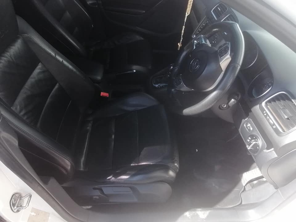 2013 Volkswagen Golf 6 2.0 GTI DSG TURBO Automatic and leather seat Sunroof