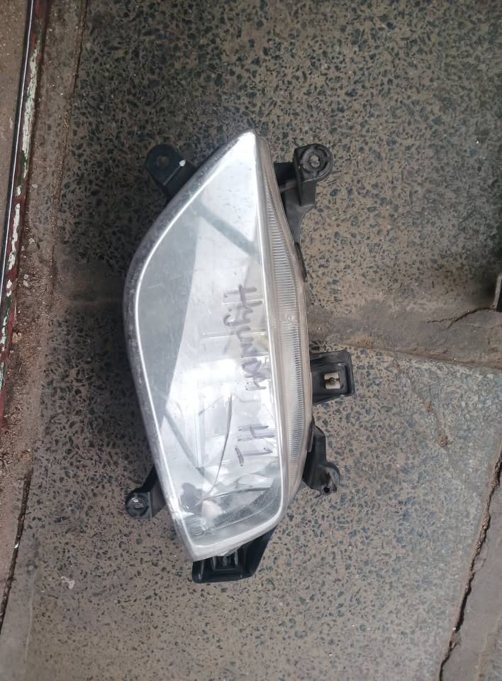 Hyundai H1 fog light for Sale - Private Seller Hyundai H1 fog light for Sale - Private Seller