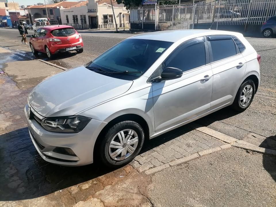 2019 Volkswagen polo 8 1.0 Hatchback with a Nice interior seat
