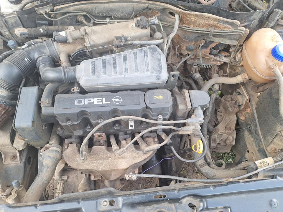 Opel corsa utility stripping parts only canopy sold - Private Seller