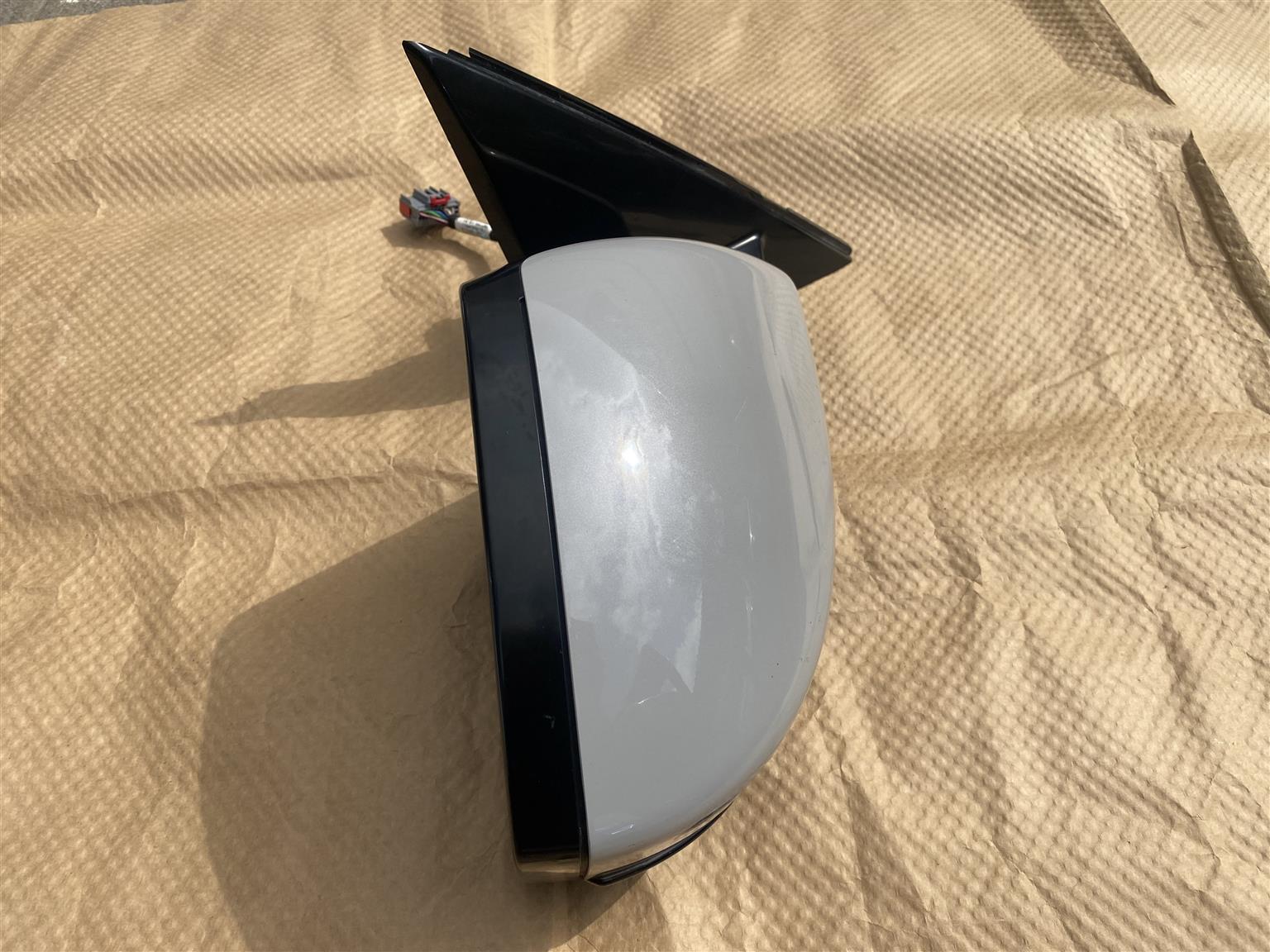 2020 JAGUAR E-PACE ELECTRONIC AUTO- FOLD DOOR MIRROR RIGHT SIDE FOR SALE