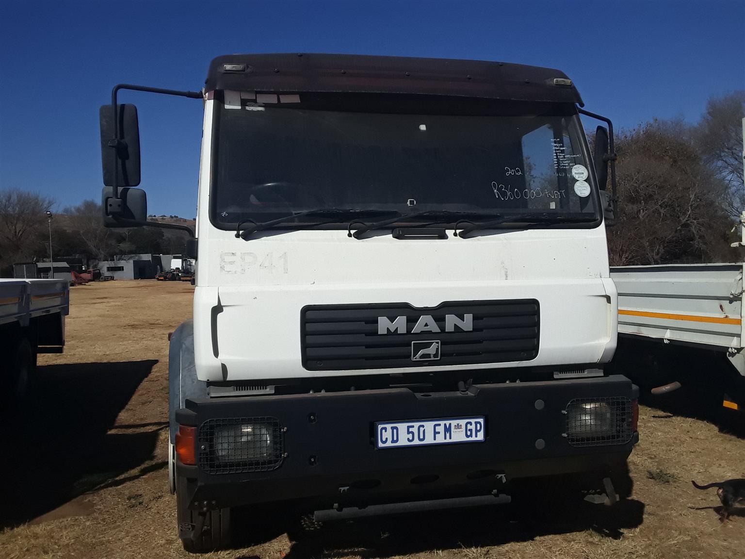 2012 MAN CLA26.280 chassis cab truck