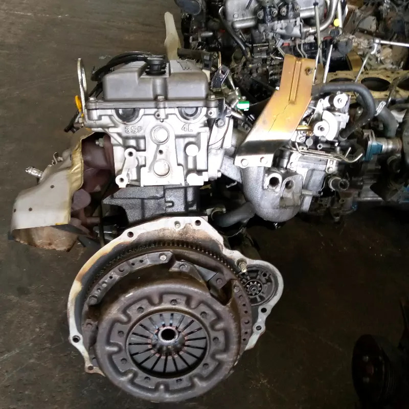 Nissan Hardbody Twin Cam 16V 2.4L KA24 Engine for Sale