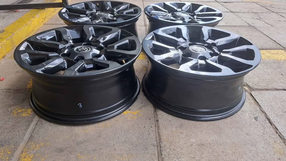 18 inch Toyota Legend 50 and Legend RS, and 17 inch Toyota GT6 mag rims ...