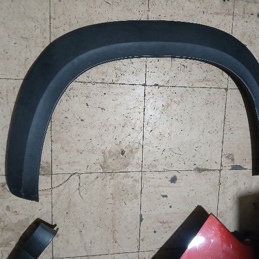 Renault kiger wheel arch - Private Seller Renault kiger wheel arch - Private Seller