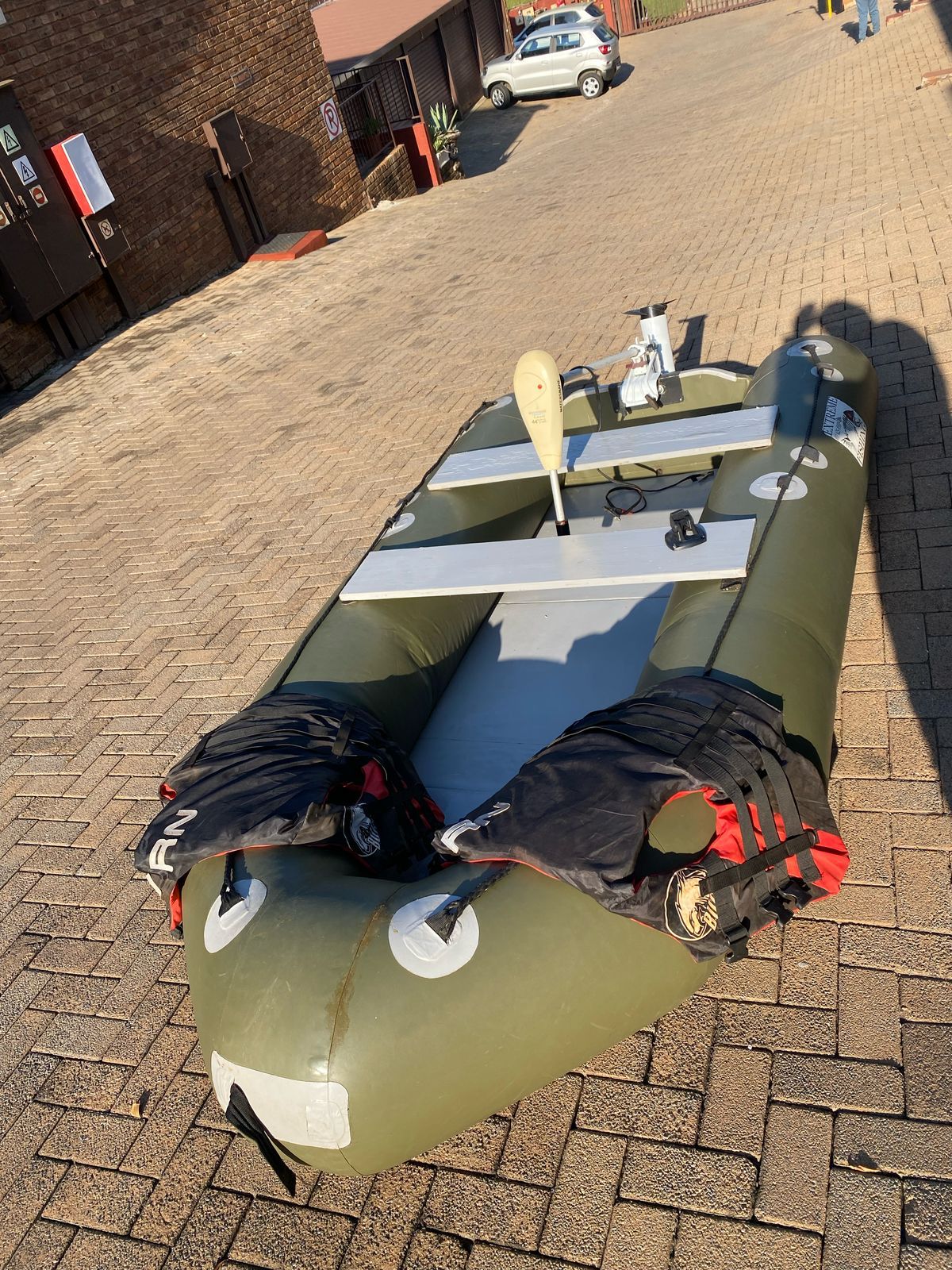Inflatable bass/carp boat with motor