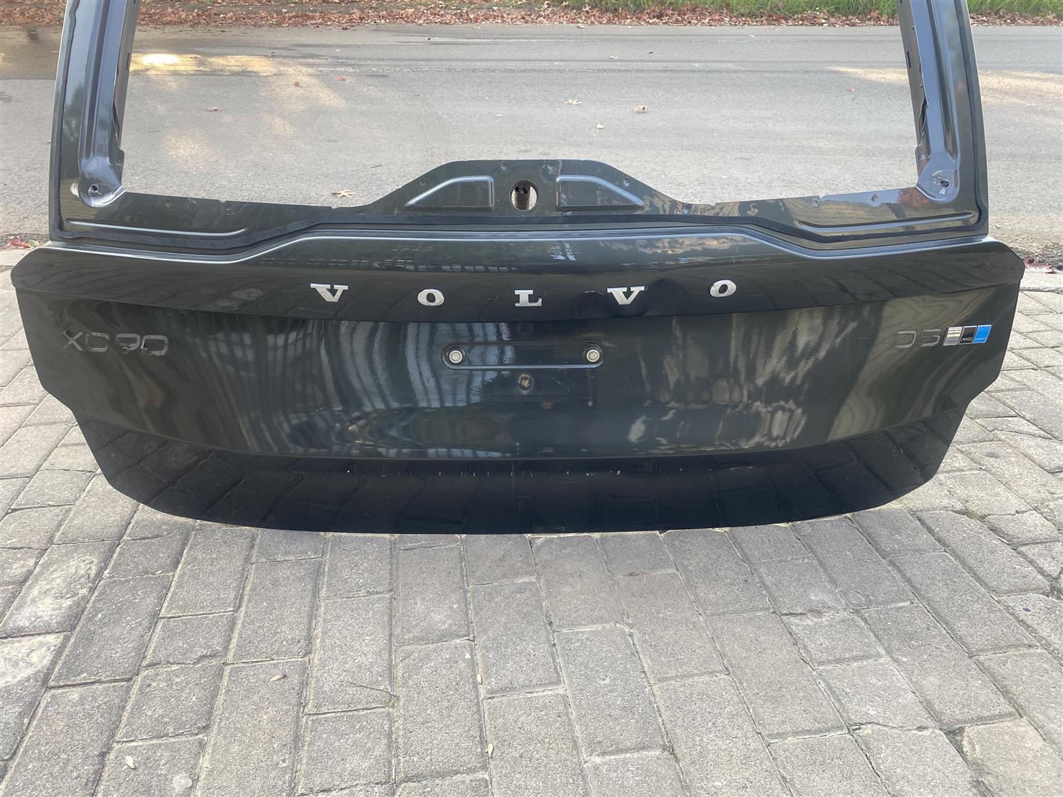 2020 VOLVO XC90 TAILGATE SHELL FOR SALE - Private Seller