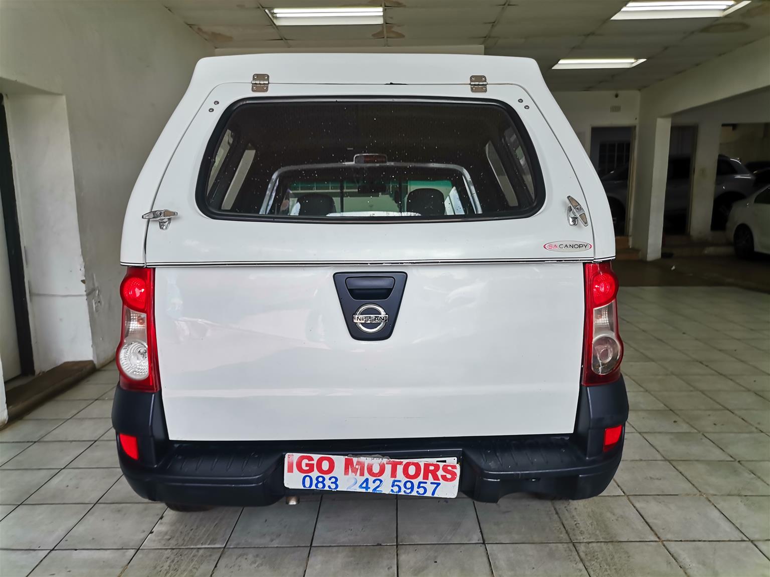 2016 Nissan Np200 With Canopy 68000km 1.6  Mechanically perfect