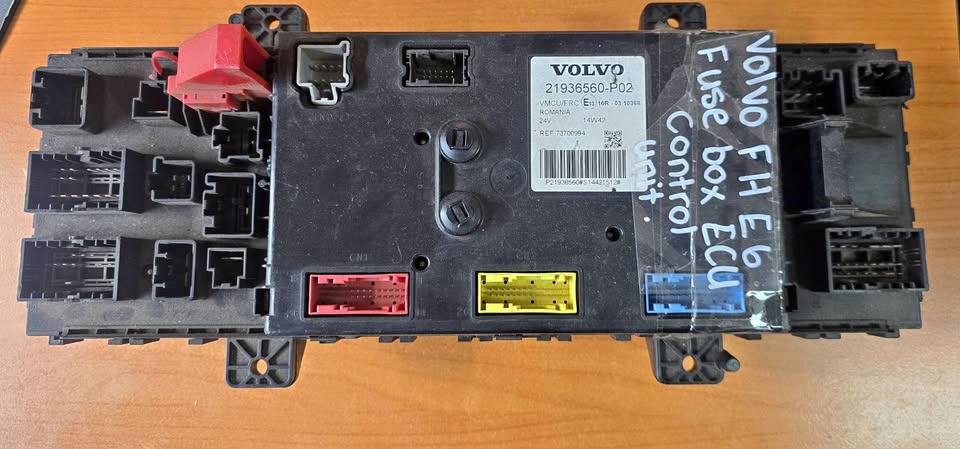 VOLVO FH E6 FUSE BOX ECU CONTROL UNIT FOR SALE - Private Seller VOLVO FH E6 FUSE BOX ECU CONTROL UNIT FOR SALE - Private Seller