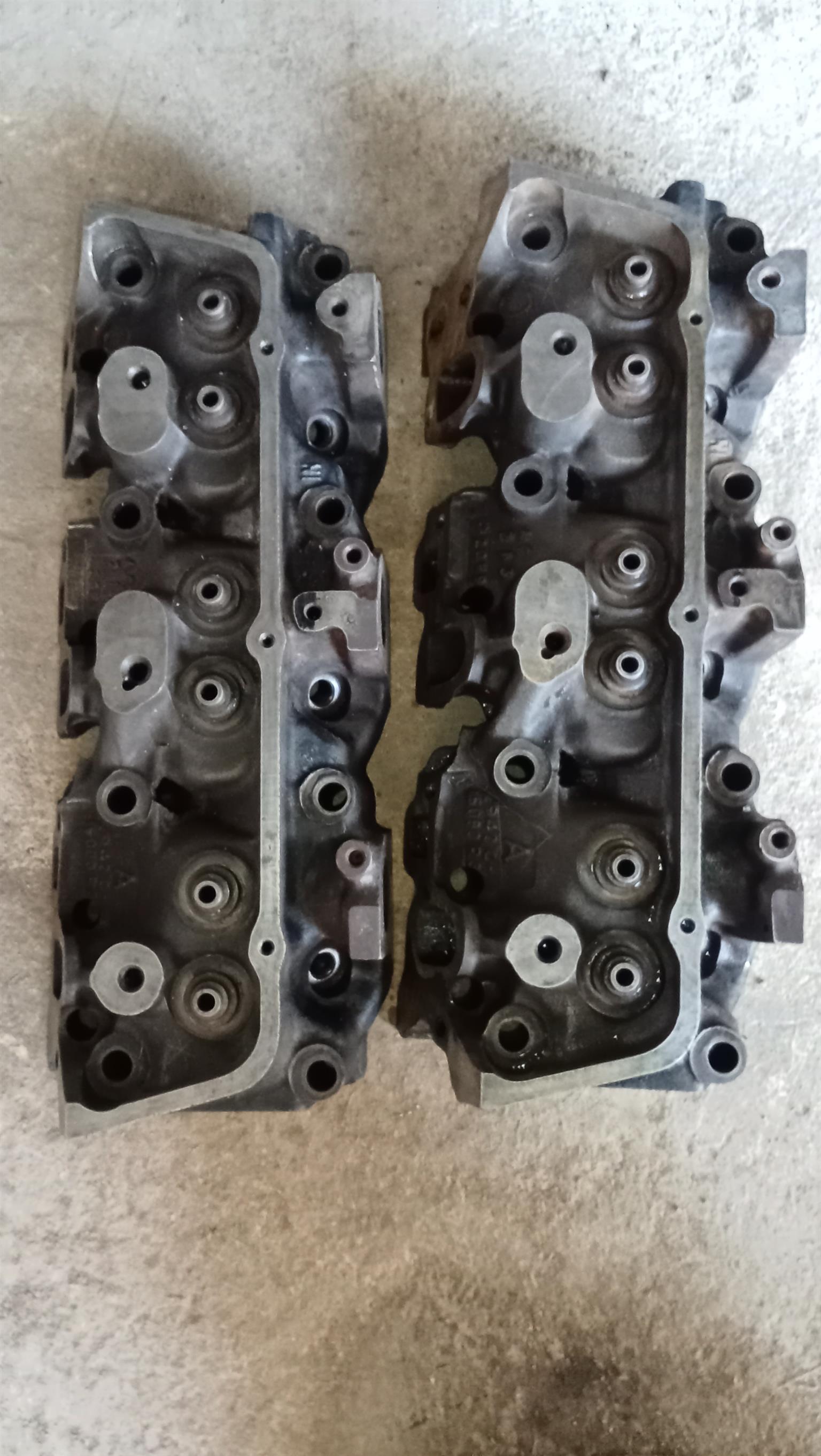 Ford V6 upgrade heads set - Private Seller Ford V6 upgrade heads set - Private Seller