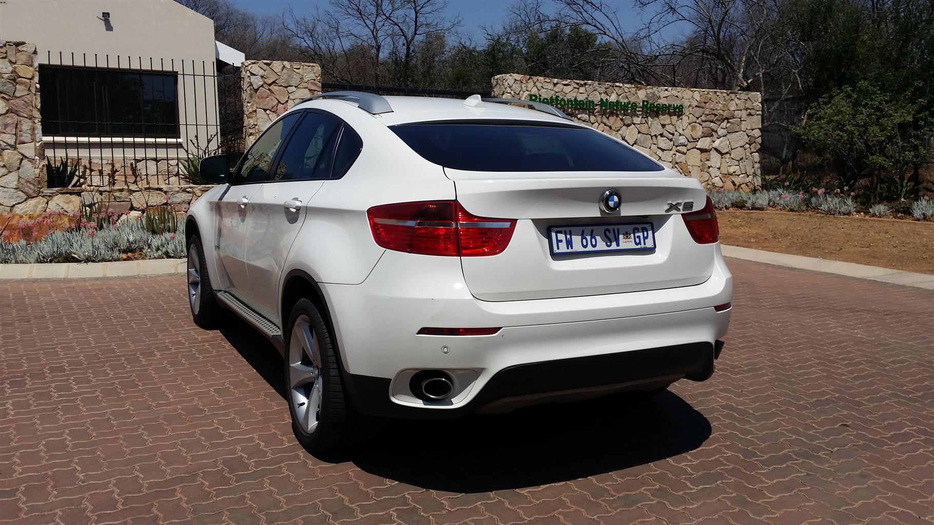 2012 BMW X6 xDrive40d M Sport | Junk Mail