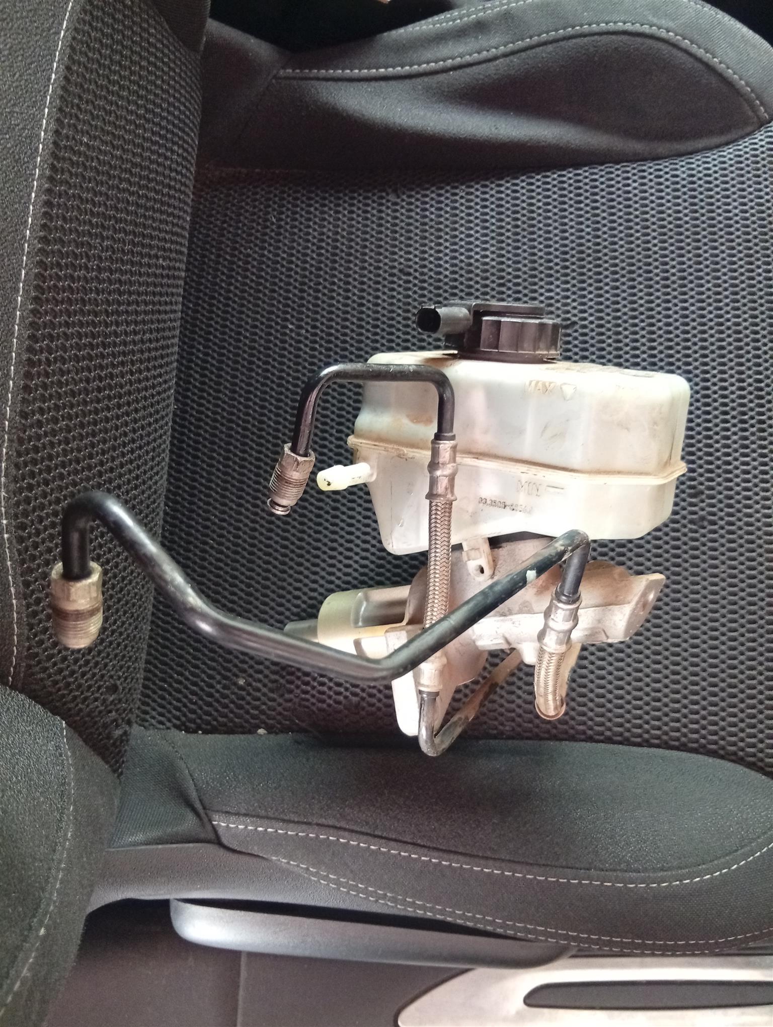 BMW E90 E87 master cylinder - Private Seller BMW E90 E87 master cylinder - Private Seller