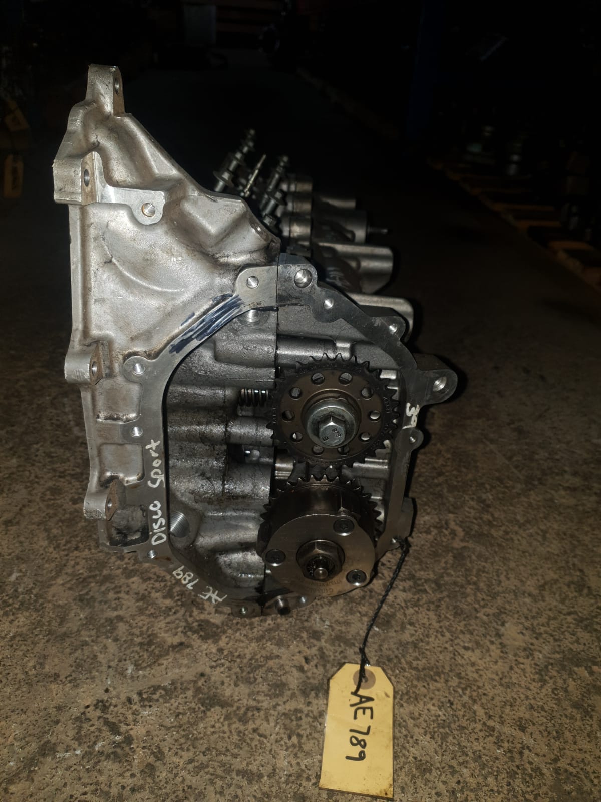 2016 Land Rover Discovery Sport 2.0 TD4 Used Original Cylinder Head For Sale 2016 Land Rover Discovery Sport 2.0 TD4 Used Original Cylinder Head For Sale