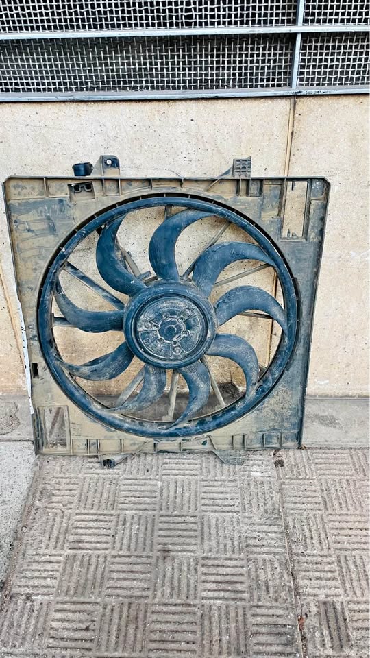 Hyundai Creta fan - Private Seller Hyundai Creta fan - Private Seller