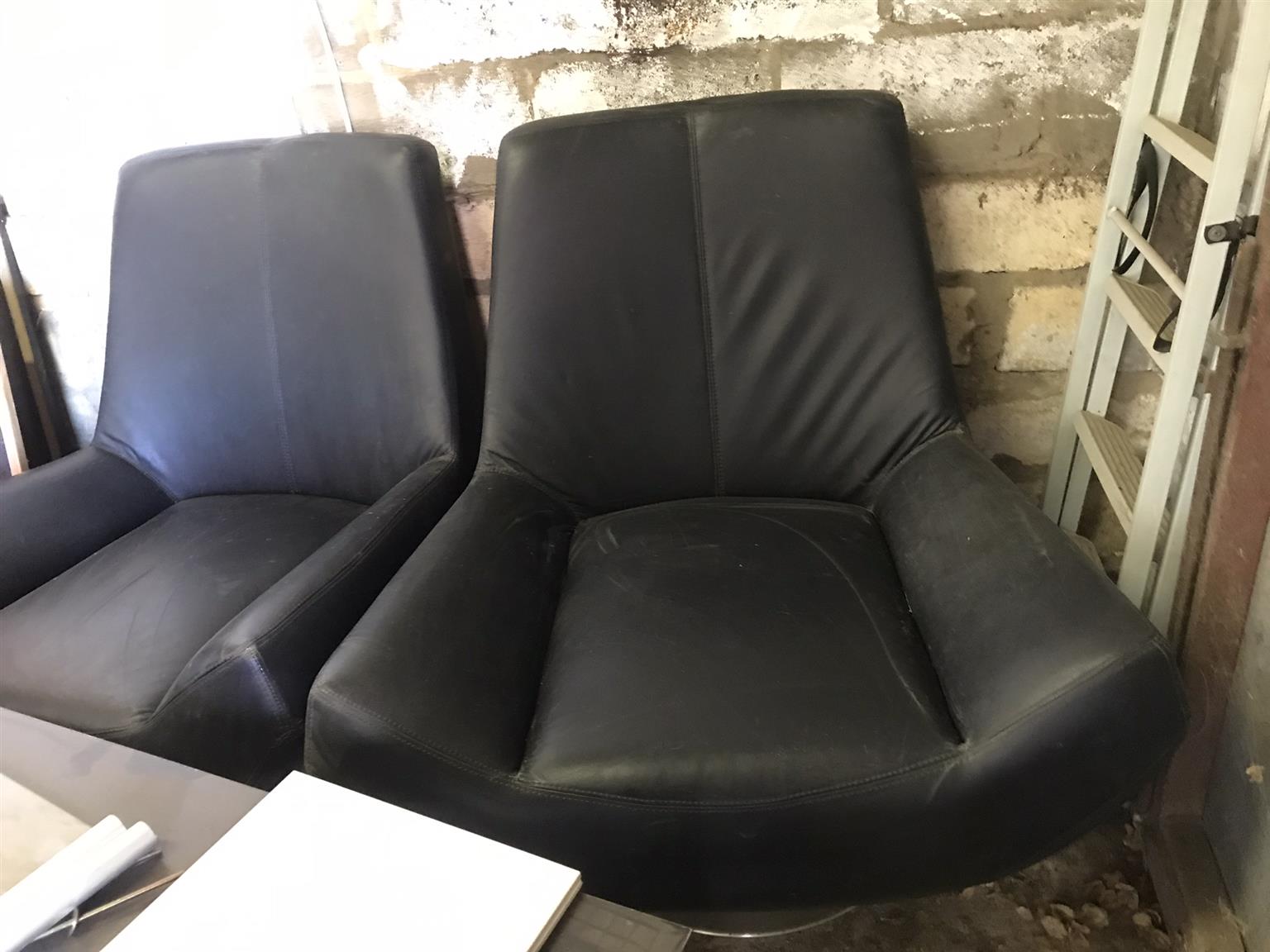 Single seater chairs