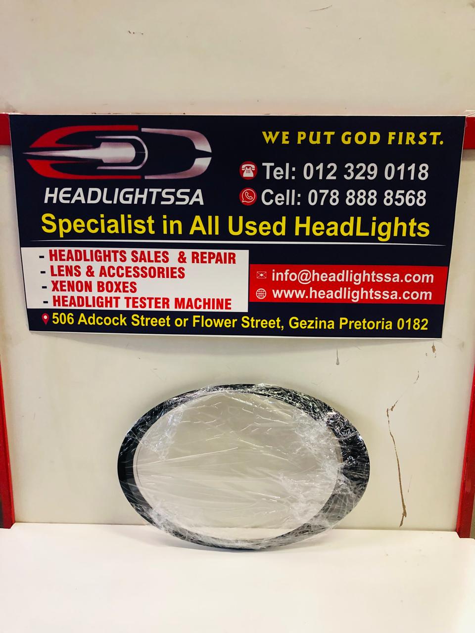 Porsche 977 right side headlight replacement lens (2007 onwards) - Private Seller Porsche 977 right side headlight replacement lens (2007 onwards) - Private Seller