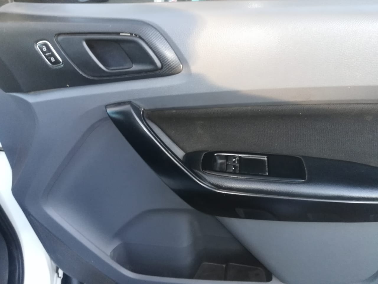 2019 FORD RANGER 2.2 6SPEED XLT 4X2 EXTRA CAB,DIESEL ENGINE  62,000KM