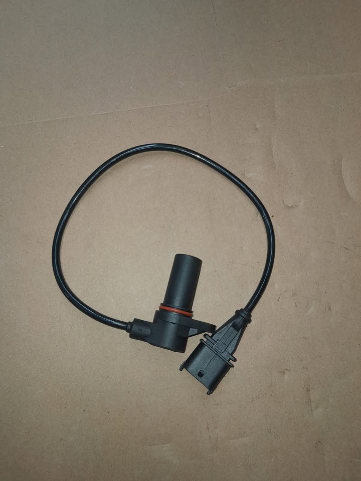 JEEP CHEROKEE CRANKSHAFT SENSOR 2.5/ 2.8 FOR SALE - Private Seller JEEP CHEROKEE CRANKSHAFT SENSOR 2.5/ 2.8 FOR SALE - Private Seller