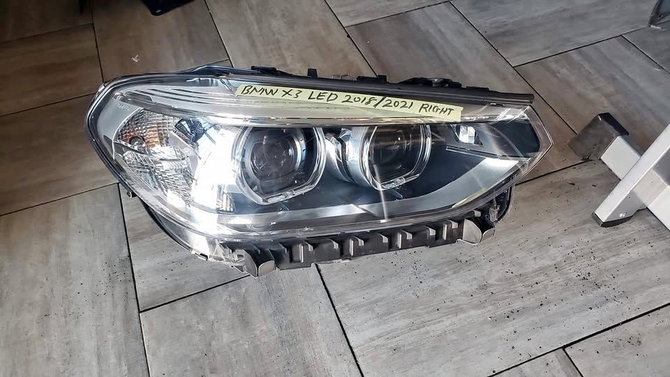 BMW X3 LED 2018/2021 Headlight - Private Seller BMW X3 LED 2018/2021 Headlight - Private Seller