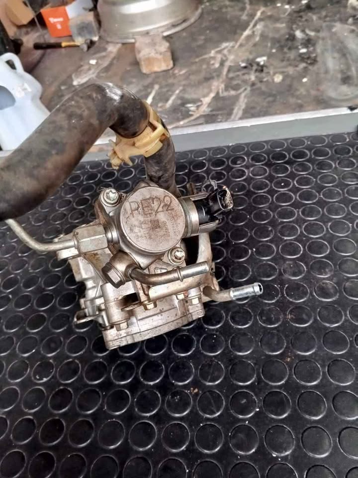 2015--19 Mazda 2 Skyactive  High pressure pump,vaccum pump & Housing..complete... - Private Seller