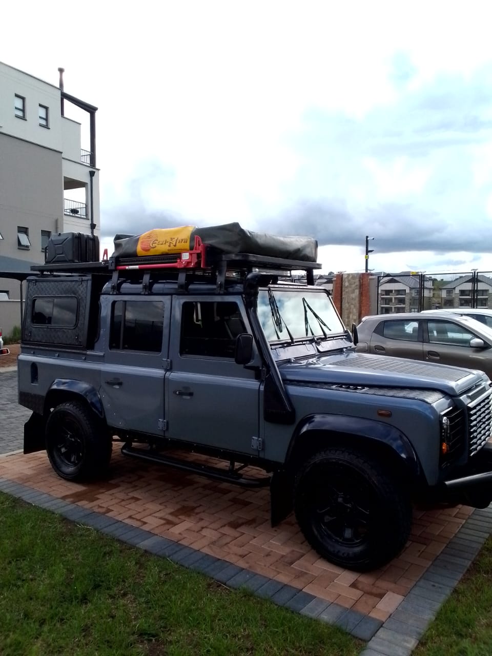 Landrover Defender For Sale | Junk Mail Marketplace