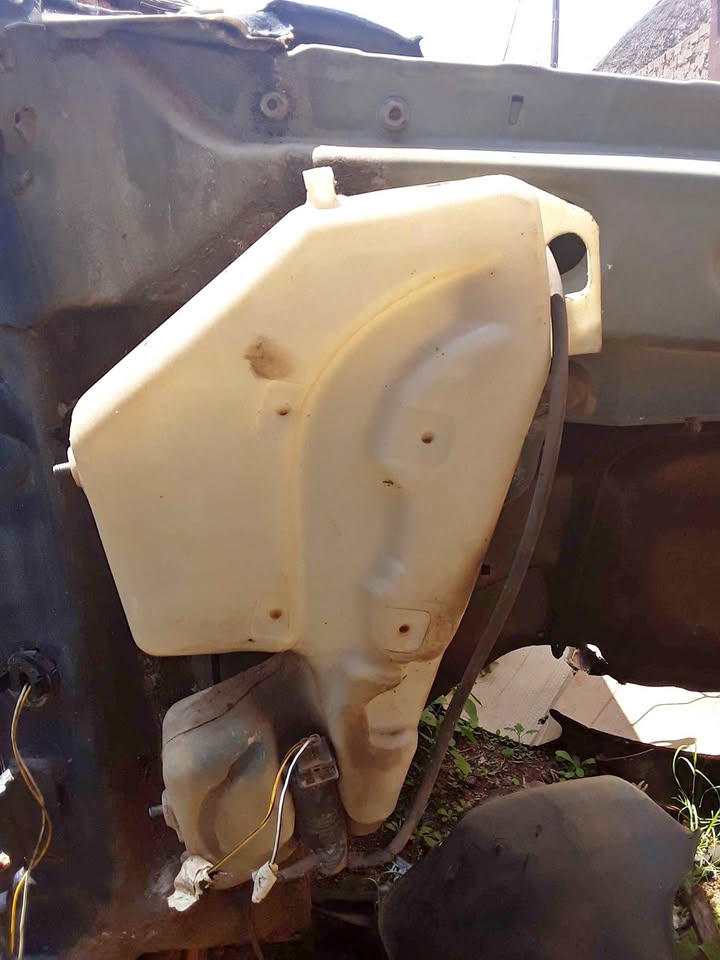 Ford fiesta wiper washer bottle - Private Seller