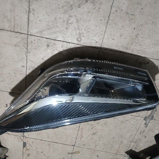 chery tiggo 4 headlight - Private Seller chery tiggo 4 headlight - Private Seller