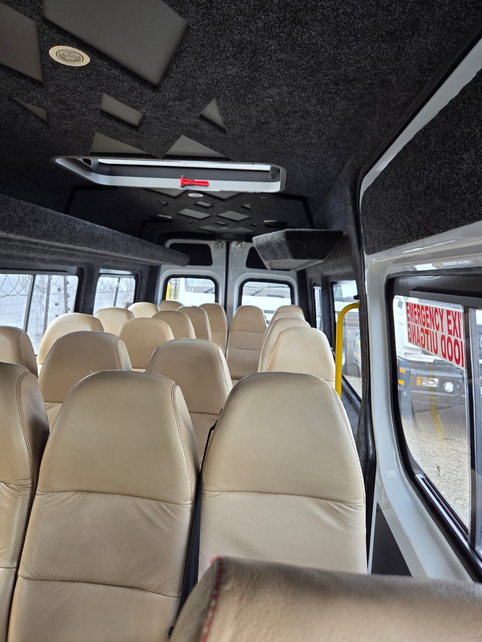 Mercedes Sprinter Bus
