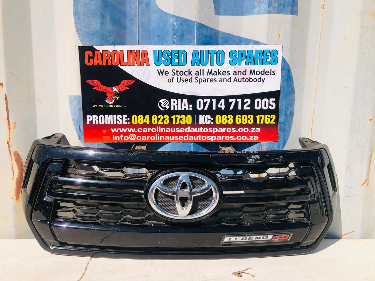 Toyota Hilux Legend 50 black radiator grill (badge) - Private Seller Toyota Hilux Legend 50 black radiator grill (badge) - Private Seller