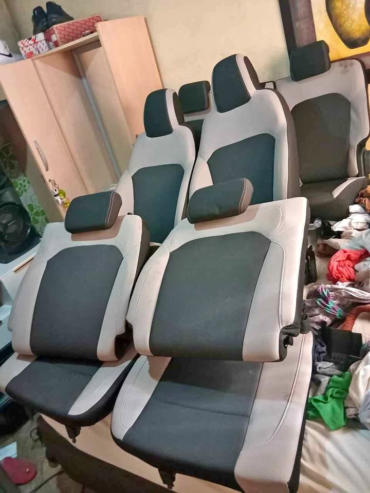 Renault Tribe complete seats set - Private Seller Renault Tribe complete seats set - Private Seller