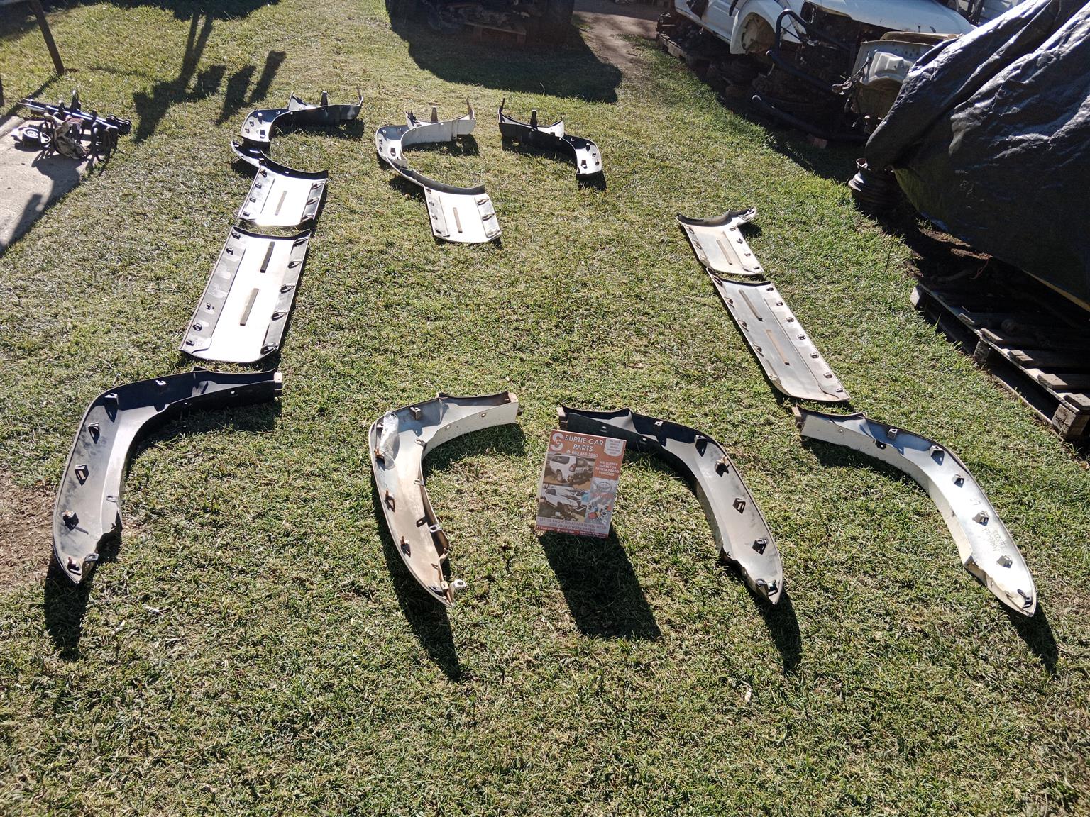 Prado 120 arches beadings fender flares mouldings for sale - Private Seller