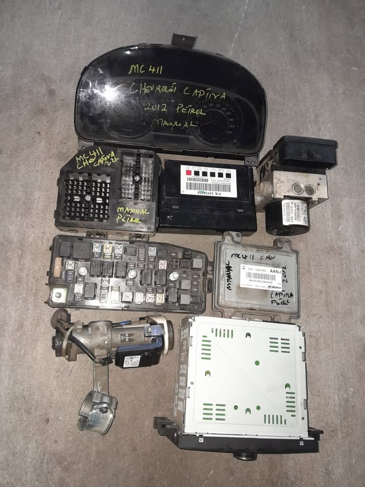 CHEVROLET CAPTIVA 2.4L COMPLETE MANUAL LOCKSET(LES ENGINE) FOR SALE - Private Seller CHEVROLET CAPTIVA 2.4L COMPLETE MANUAL LOCKSET(LES ENGINE) FOR SALE - Private Seller