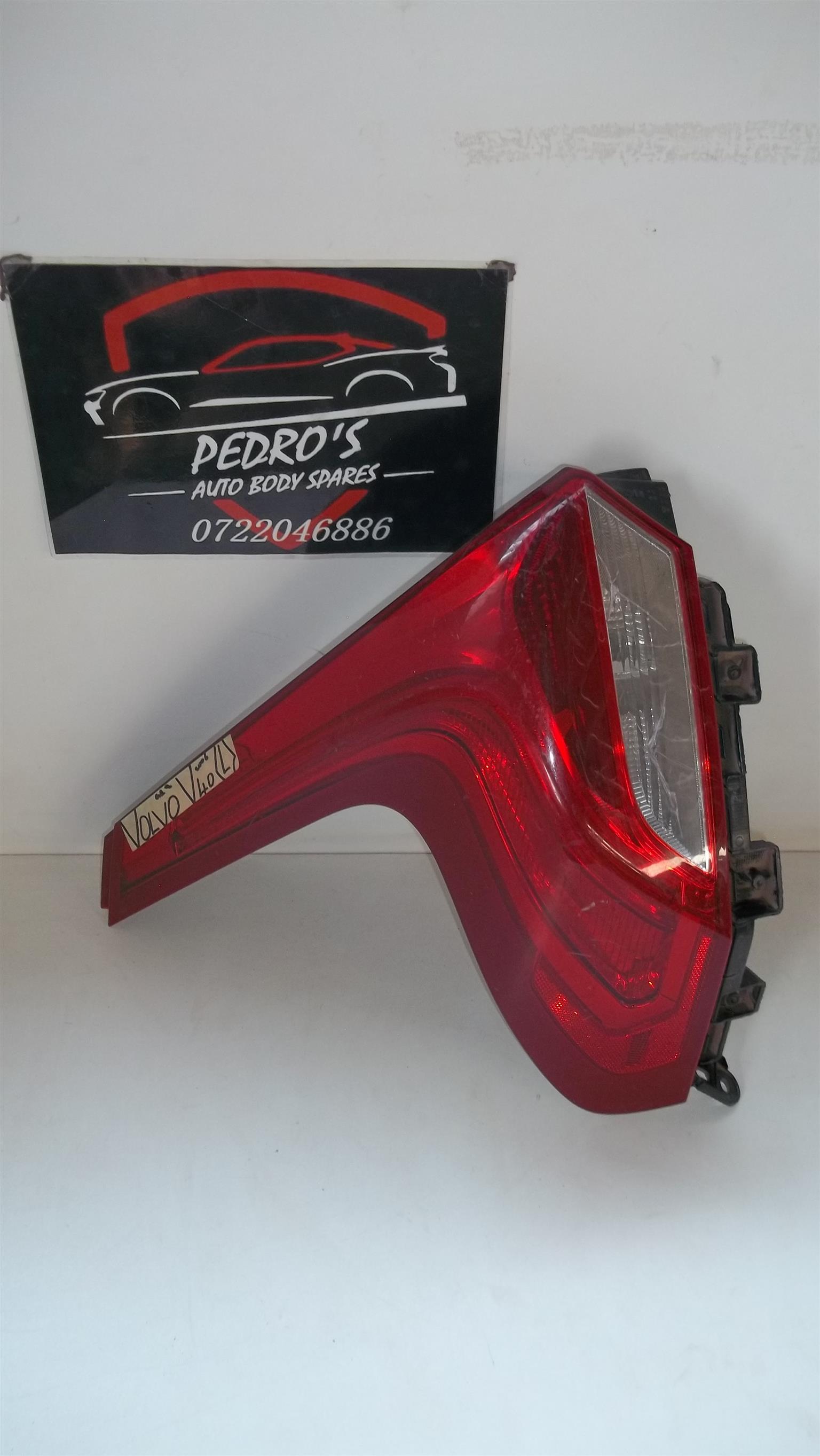 Volvo V40 (2006) tail light (Left) only - Private Seller Volvo V40 (2006) tail light (Left) only - Private Seller