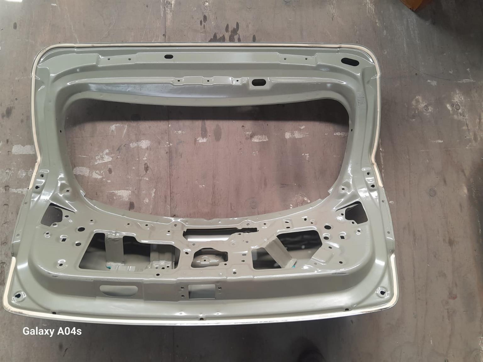 KIA RIO REAR TAILGATE 2010-2013 FOR SALE - Private Seller