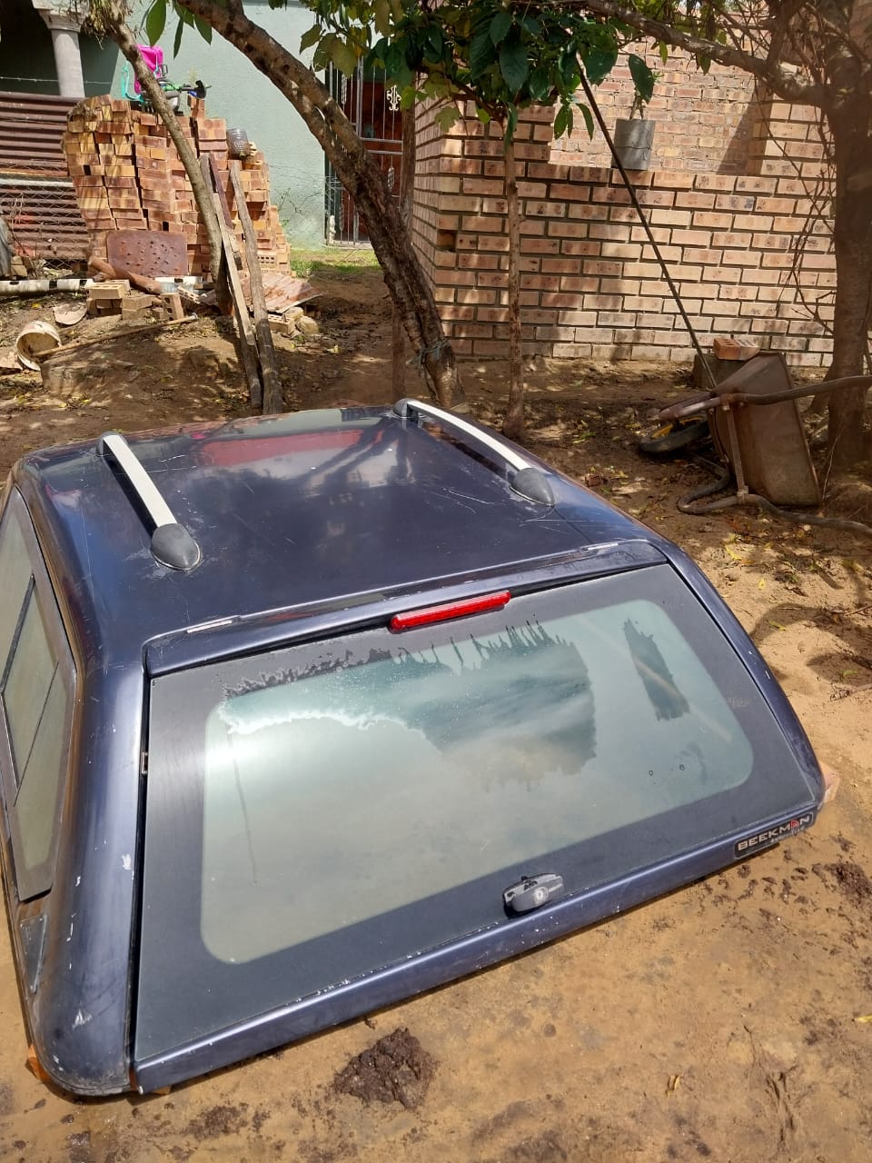 Ford Ranger double cab canopy grey in color nothing to fix good as new - Private Seller Ford Ranger double cab canopy grey in color nothing to fix good as new - Private Seller