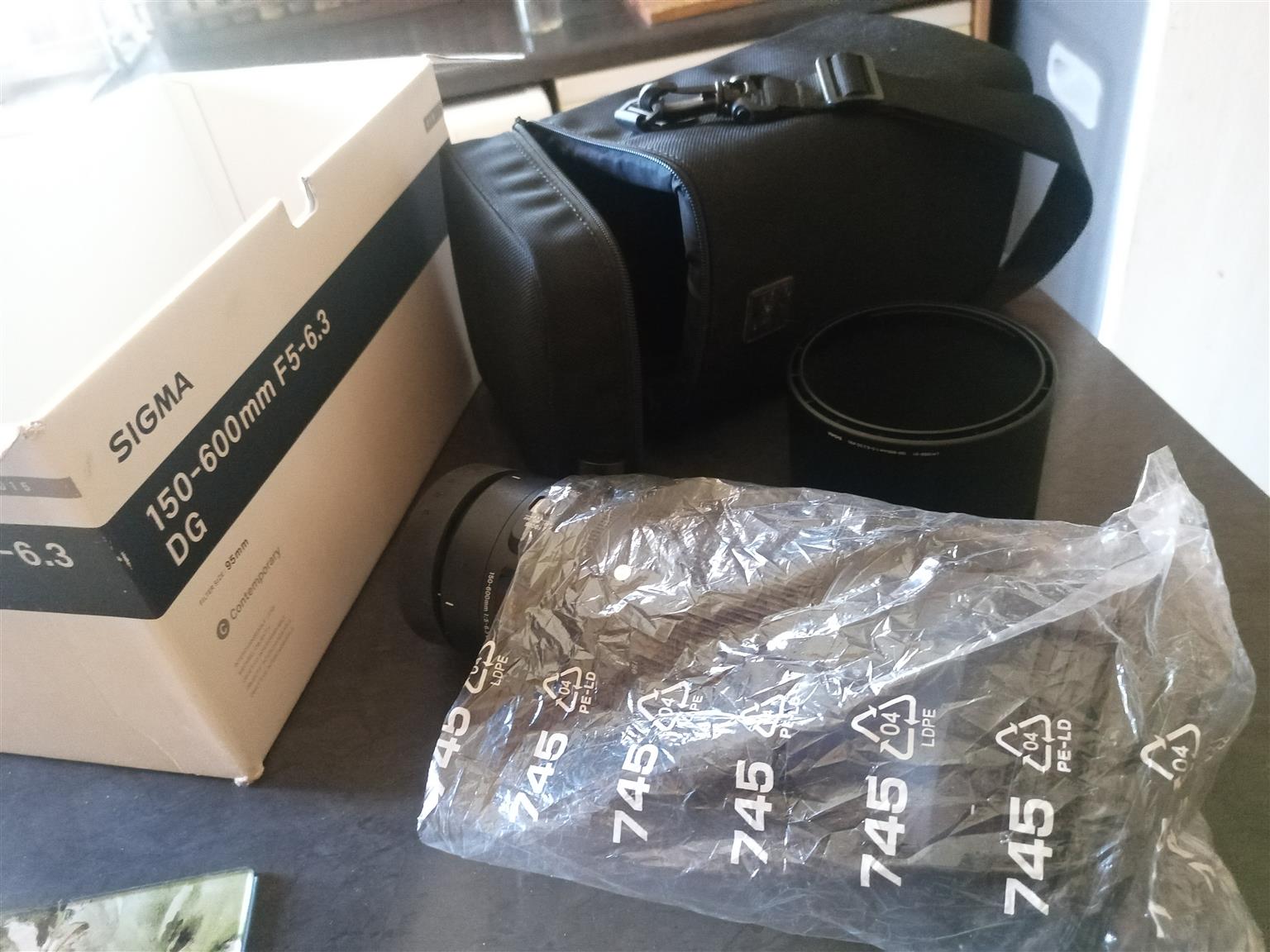 Nikon lens