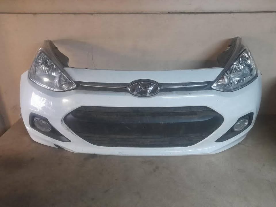 HYUNDAI i10 GRAND FRONT BUMBER AND HEADLIGHTS