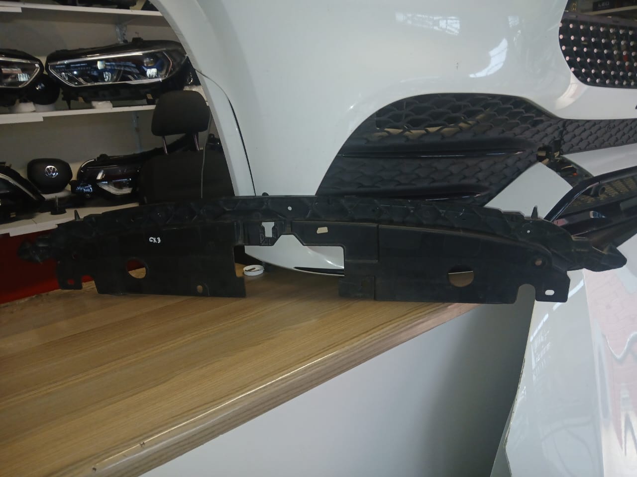 2018 MAZDA CX3 MAIN GRILL TOP MOUNTING FOR SALE - Private Seller 2018 MAZDA CX3 MAIN GRILL TOP MOUNTING FOR SALE - Private Seller
