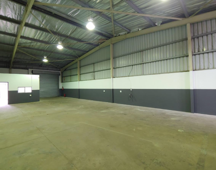 TO LET 181 SQM WAREHOUSE/FACTORY IN A SECURED INDUSTRIAL PARK IN WATERFALL