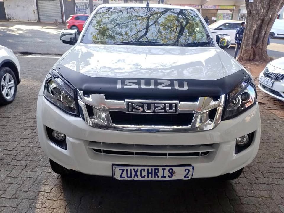 2015 ISUZU kb300 DTEQ 4×2 DOUBLE CAB CANOPY MANUAL 2015 ISUZU kb300 DTEQ 4×2 DOUBLE CAB CANOPY MANUAL