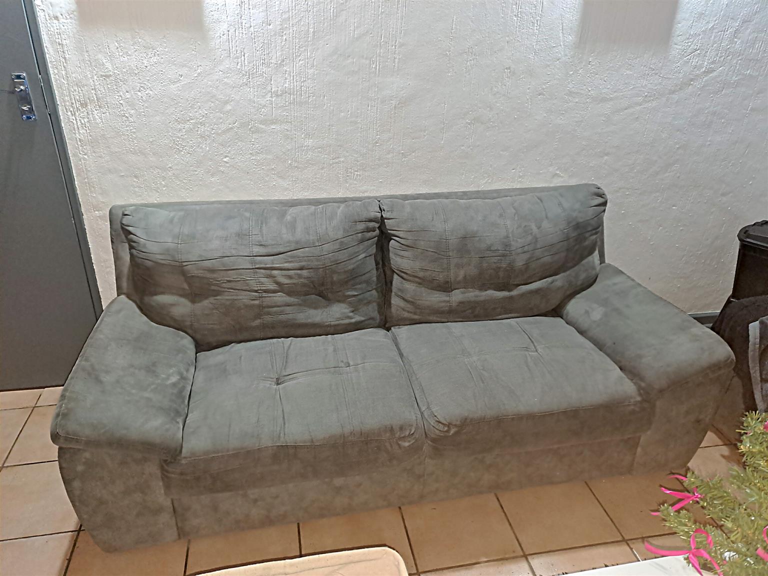 FOR SALE COUCHES  THREE SEATER  TWO SEATER  ONE SEATER  Decent condition FOR SALE COUCHES  THREE SEATER  TWO SEATER  ONE SEATER  Decent condition