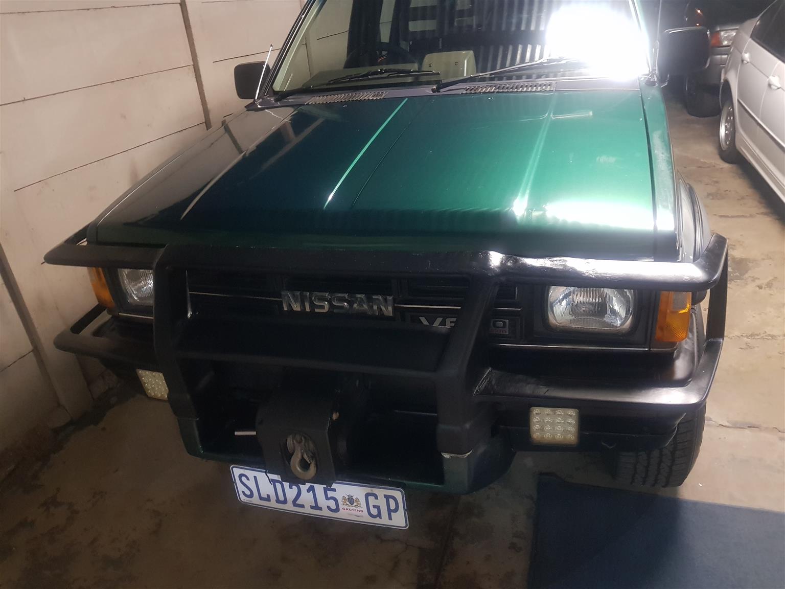 1996 Nissan sani 3.0i